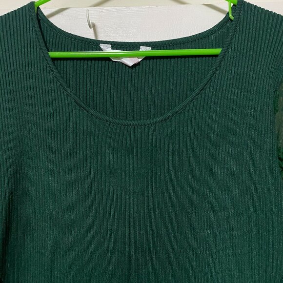 No Boundaries, forest green sweater w/green sheer decorated sleeves, size *L/XL - Picture 2 of 10